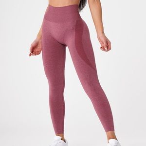 Contour Seamless Leggings